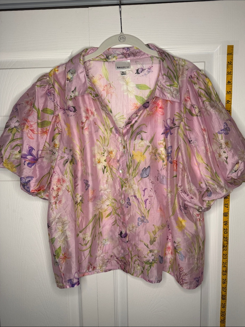 Bailey 44 Lavender Pink Floral Puff-Sleeve Button Down Top